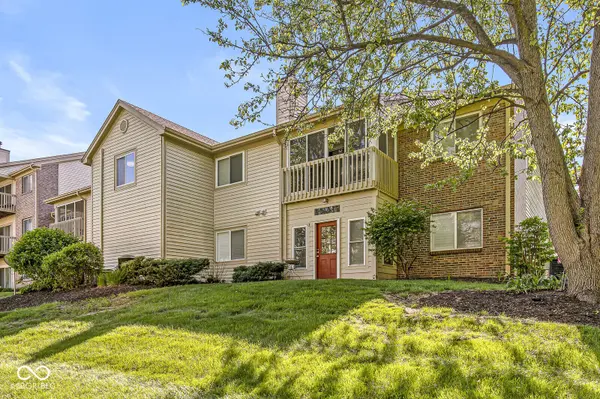 12559 Timber Creek DR #5, Carmel, IN 46032