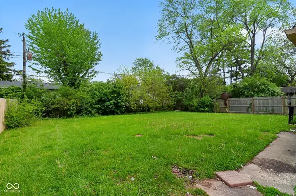 3663 Lombardy PL, Indianapolis, IN 46226