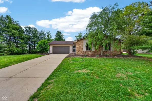 1165 Cottonwood DR, Columbus, IN 47203