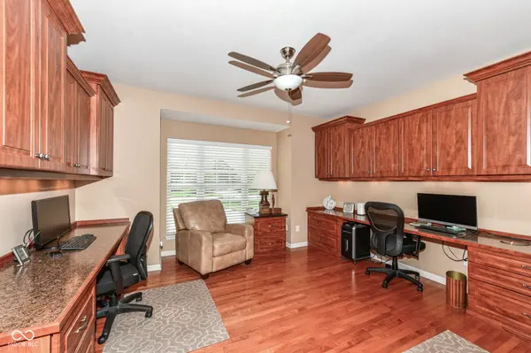 13122 Duval DR, Fishers, IN 46037