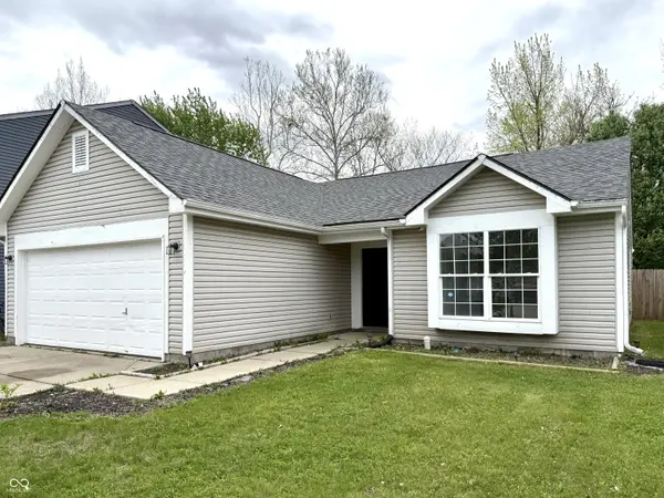 6027 Lakeside Manor AVE, Indianapolis, IN 46254