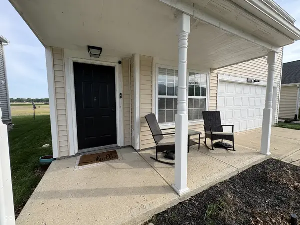 1627 Carriage CIR, Shelbyville, IN 46176
