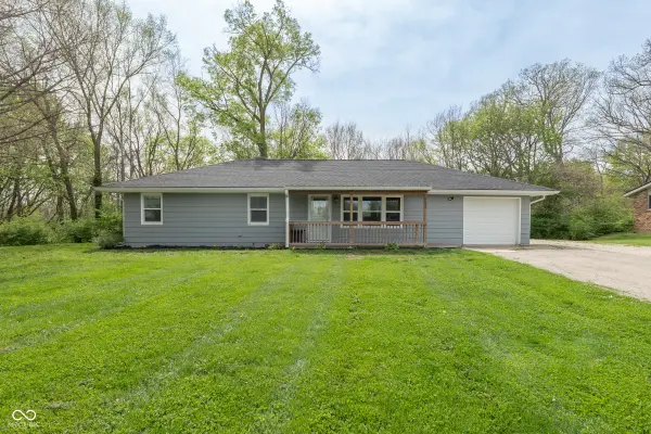 9625 W River Valley RD, Yorktown, IN 47396