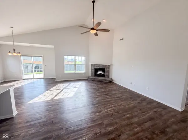2357 Pokagon ST, Avon, IN 46123