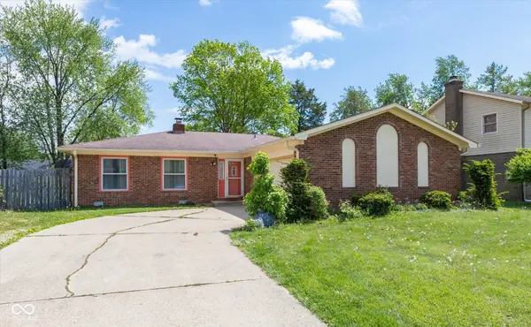709 Summitcrest DR, Indianapolis, IN 46241