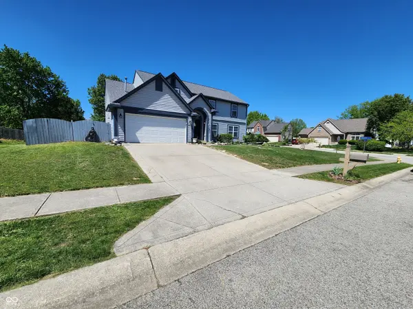 6136 Sandcherry DR, Indianapolis, IN 46236