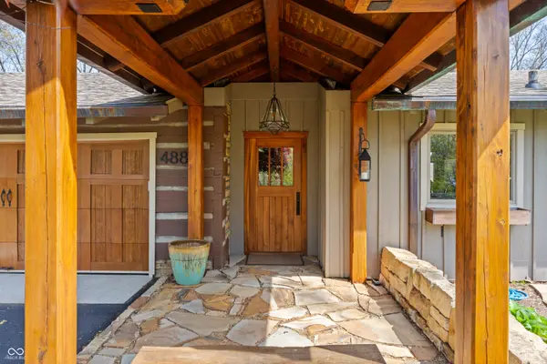 488 Town Hill RD E, Nashville, IN 47448