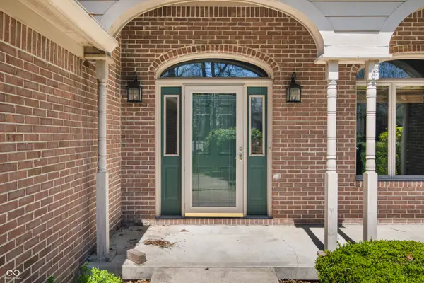 5577 N Beech Tree DR, Greenfield, IN 46140