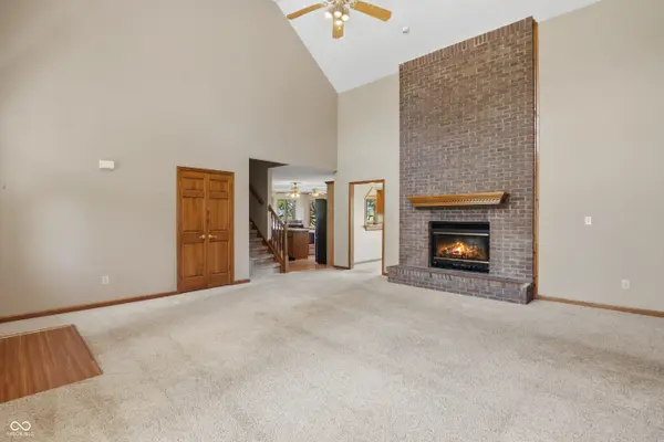 5577 N Beech Tree DR, Greenfield, IN 46140
