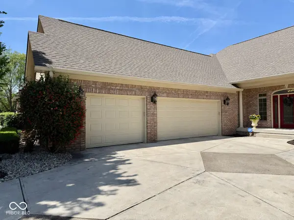 2868 Bloomsbury S, Greenwood, IN 46143