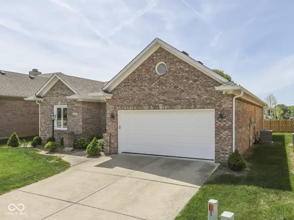 664 Vandyke WAY, Greenwood, IN 46142