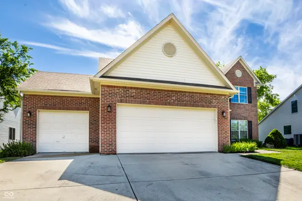 10887 Parrot CT, Fishers, IN 46037