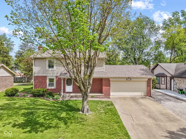 725 Summitcrest DR, Indianapolis, IN 46241
