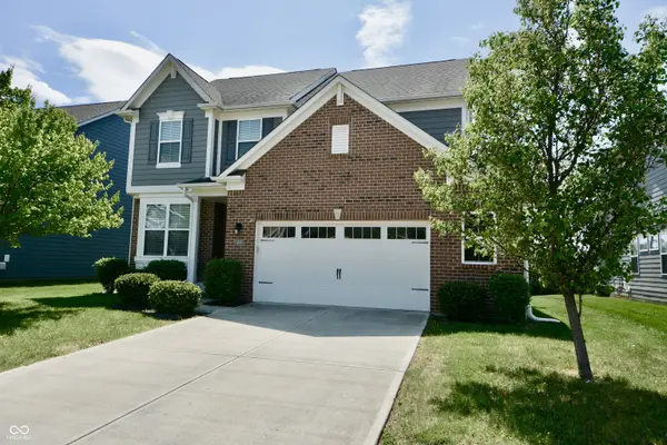 5745 Sly Fox LN, Indianapolis, IN 46237