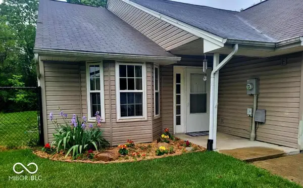 3858 Fetlock DR, Indianapolis, IN 46227