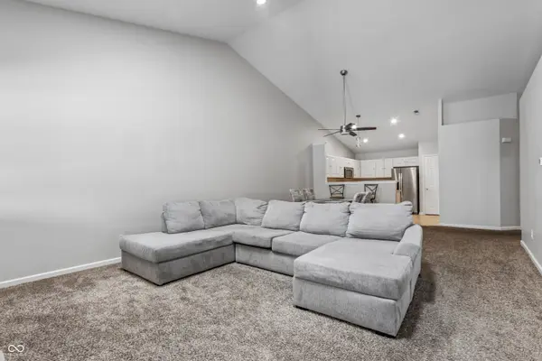6104 Franklin Villas WAY, Indianapolis, IN 46237