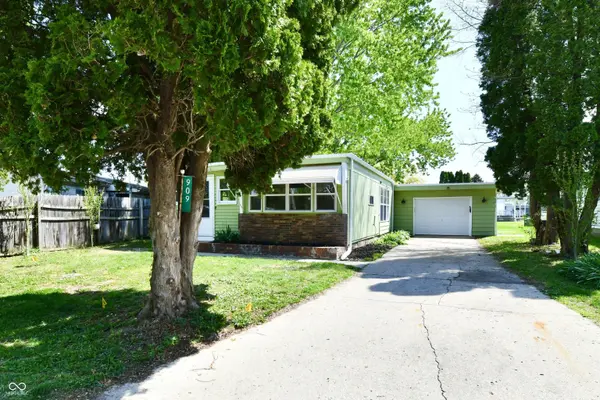 909 Independence DR E, Elwood, IN 46036