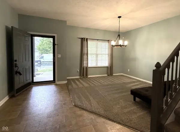 1619 Beacon Pointe BLVD, Brownsburg, IN 46112