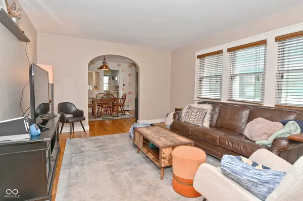 156 E Pleasant Run Parkway North DR, Indianapolis, IN 46225