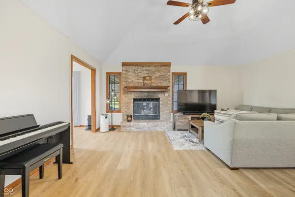 7424 Cindy DR, Mccordsville, IN 46055