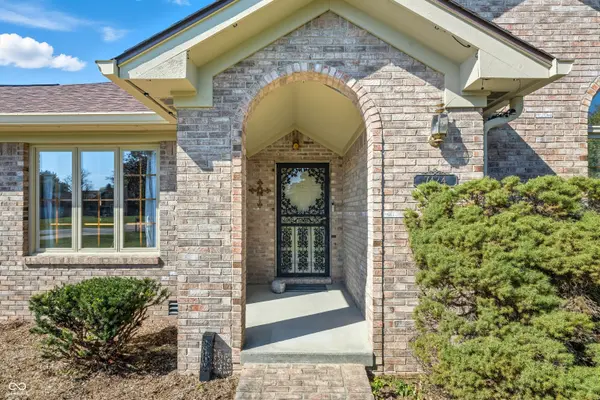 7424 Cindy DR, Mccordsville, IN 46055