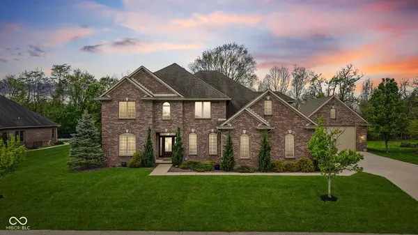 2418 Waterside CIR, Avon, IN 46123