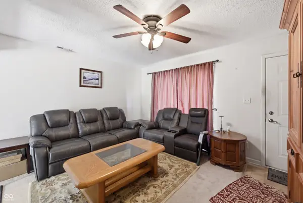 2021 Younce ST, Franklin, IN 46131