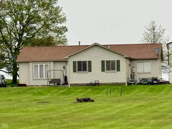 2756 E Short RD, Veedersburg, IN 47987