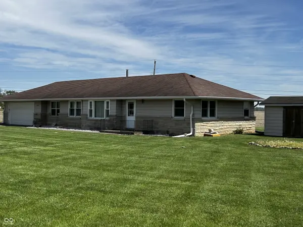 2590 S Smithland RD, Shelbyville, IN 46176