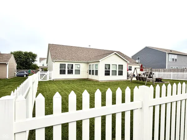 1653 W Trimble ST, Greensburg, IN 47240