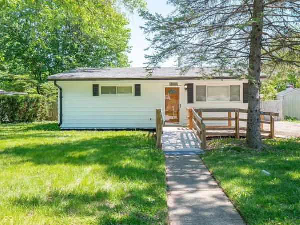 3051 Davis DR, Indianapolis, IN 46221