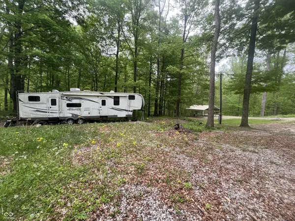 10496 Deer Run RD, Poland, IN 47868