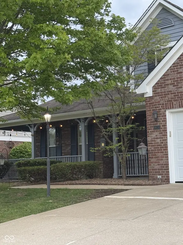 1123 Statesman DR, Brownsburg, IN 46112