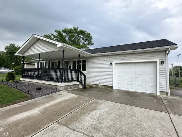 910 Hillcrest DR, Greencastle, IN 46135
