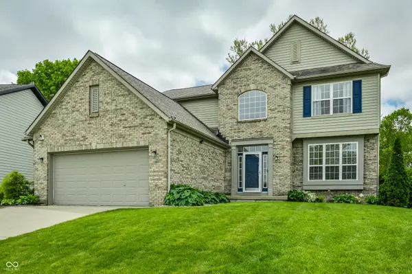 8145 Walden Glen CT, Indianapolis, IN 46278
