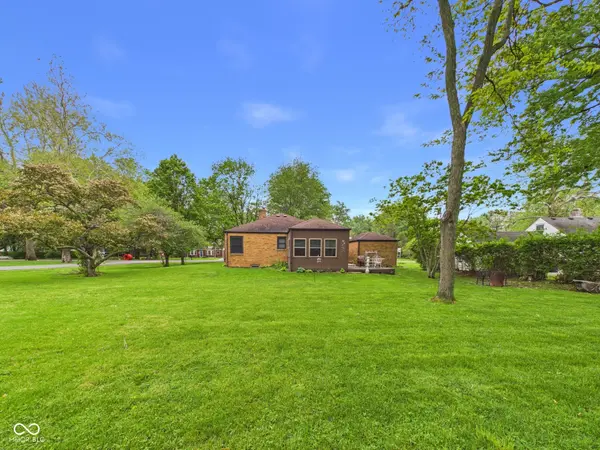 1017 Dresser DR, Anderson, IN 46011