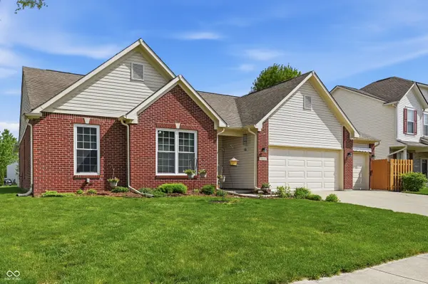 11044 Bear Hollow DR, Indianapolis, IN 46229