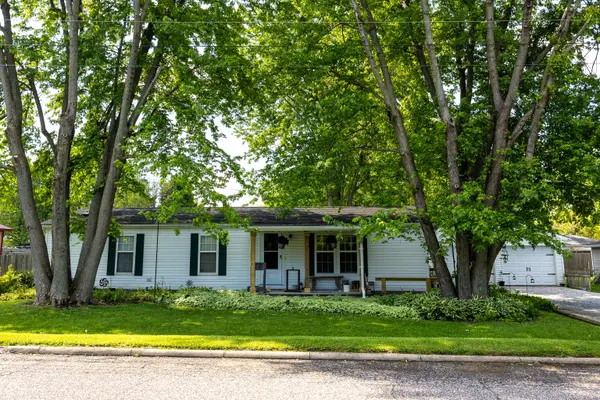1601 Fairlane ST, Crawfordsville, IN 47933