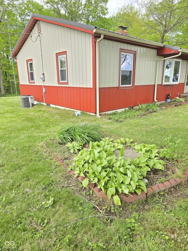 27049 Sanes Creek RD, Rushville, IN 46173