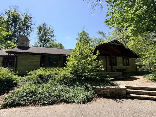 3401 E Loretta DR, Indianapolis, IN 46227