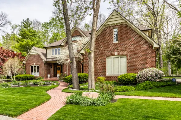 5212 Carrington CIR, Carmel, IN 46033