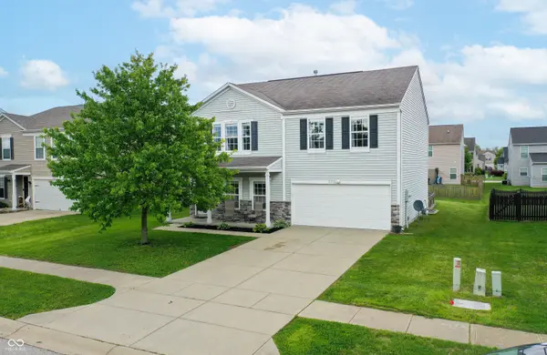 3201 Underwood DR, Whiteland, IN 46184