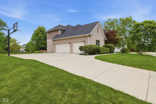 14816 Warner TRL, Westfield, IN 46074