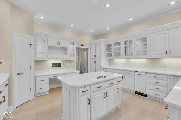 3172 Smokey Ridge LN, Carmel, IN 46033