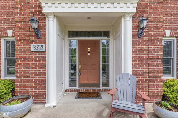 13221 Griffin RUN, Carmel, IN 46033
