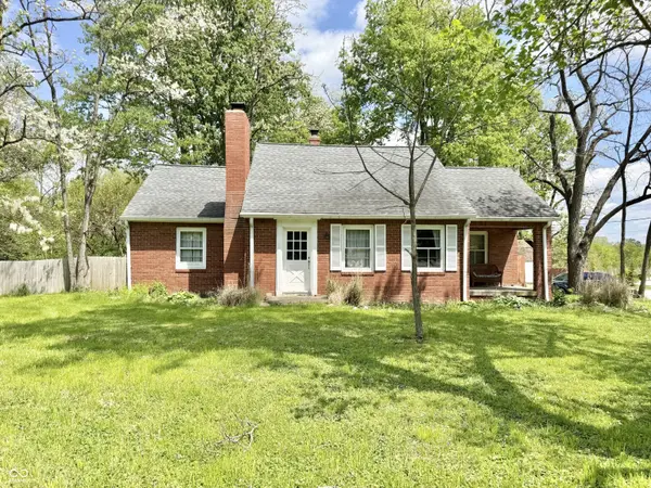 9994 E Taylor AVE, Zionsville, IN 46077