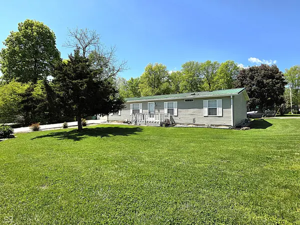 579 Love CT, Cloverdale, IN 46120