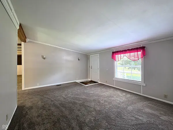 579 Love CT, Cloverdale, IN 46120