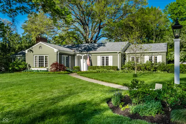 7440 Holliday DR E, Indianapolis, IN 46260