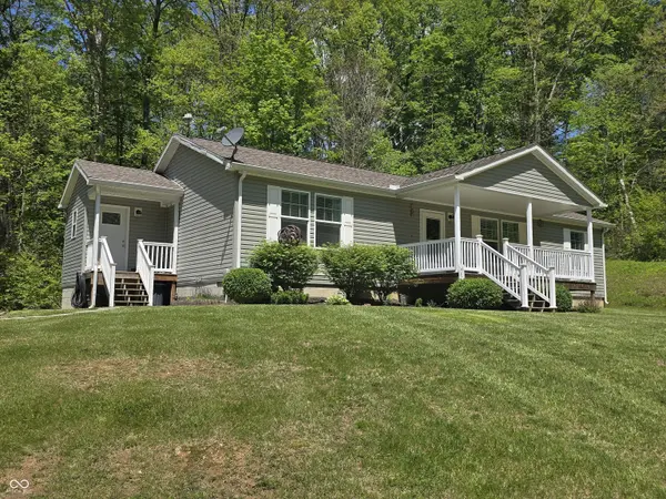 3800 Garrard Chapel RD, Bowling Green, IN 47833